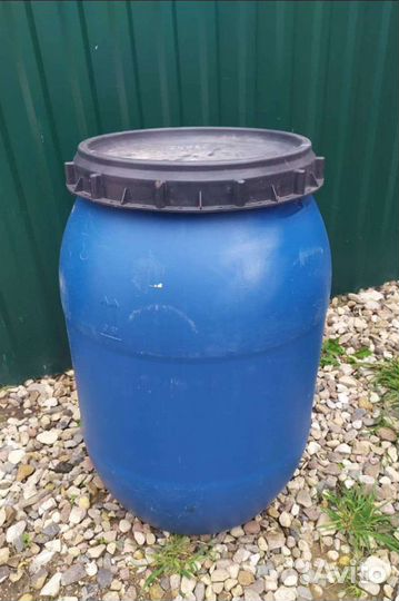 Бочка пластиковая 200 литров