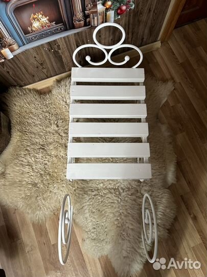 Новогодние сани для фотосессии