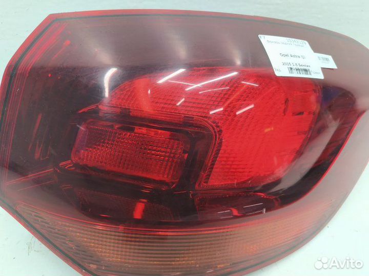 Б/У Фонарь задний правый 13314051 opel