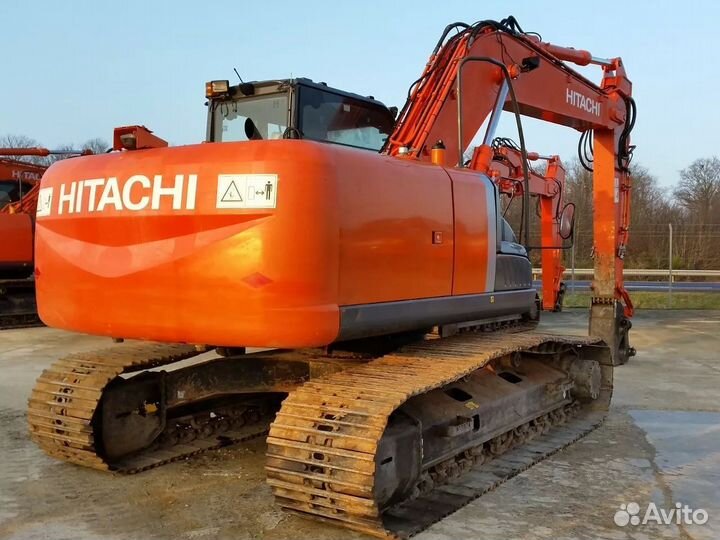 Запчасти разборка Hitachi