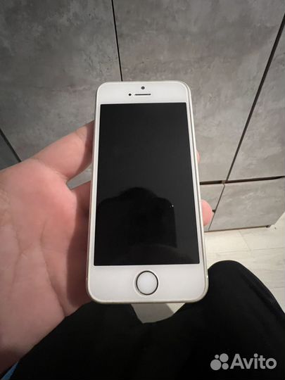 iPhone 5, 16 ГБ