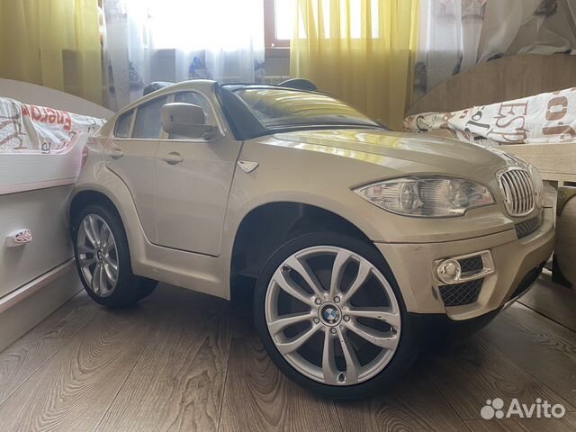 Электромобиль BMW X6