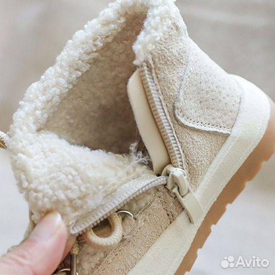 Ботинки для девочки