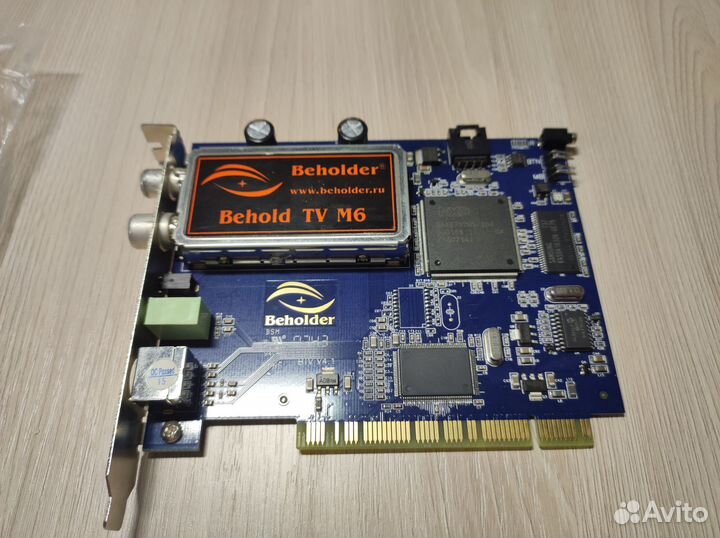TV/FM PCI тюнер Behold TV M6