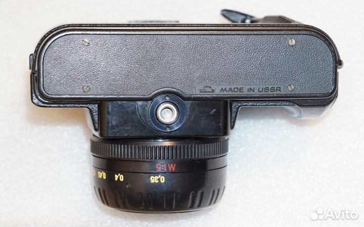 Пленочный зеркальный фотоаппарат Зенит 122