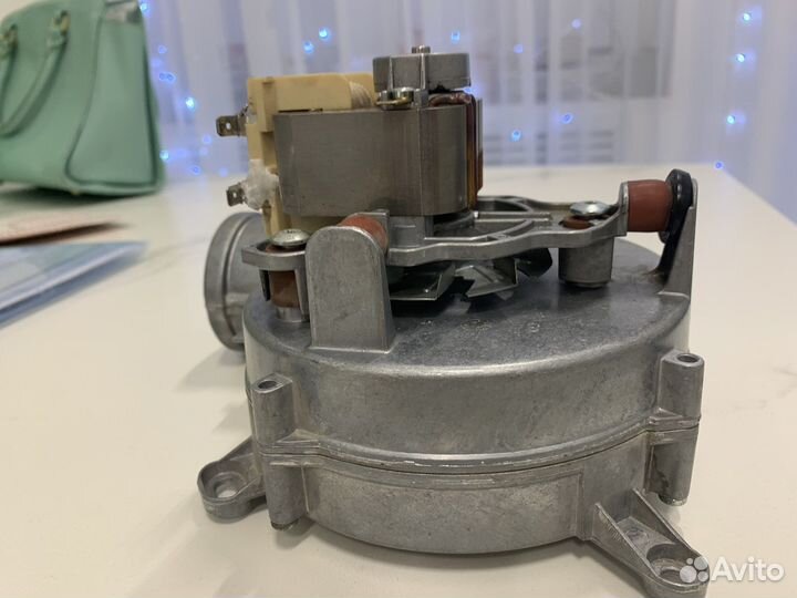 Вентилятор от газового котла Vailand