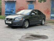 Volvo S40 2.0 AMT, 2010, 129 500 км, с пробегом, цена 730 000 руб.