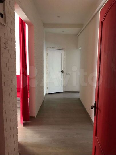 2-к. квартира, 55 м², 2/5 эт.