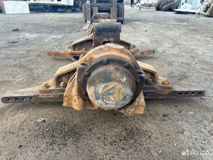 Ось балансира. Howo Zz3257M3247W грузовой-самосвал