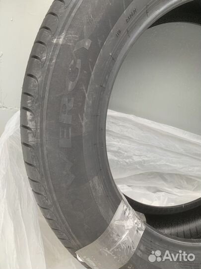 Pirelli Powergy 225/60 R18 104
