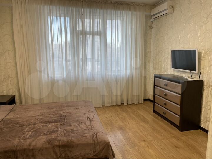 1-к. квартира, 42 м², 4/10 эт.
