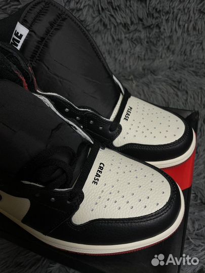 Кроссовки Nike Air Jordan 1