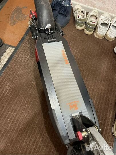 Электросамокат kugoo m4