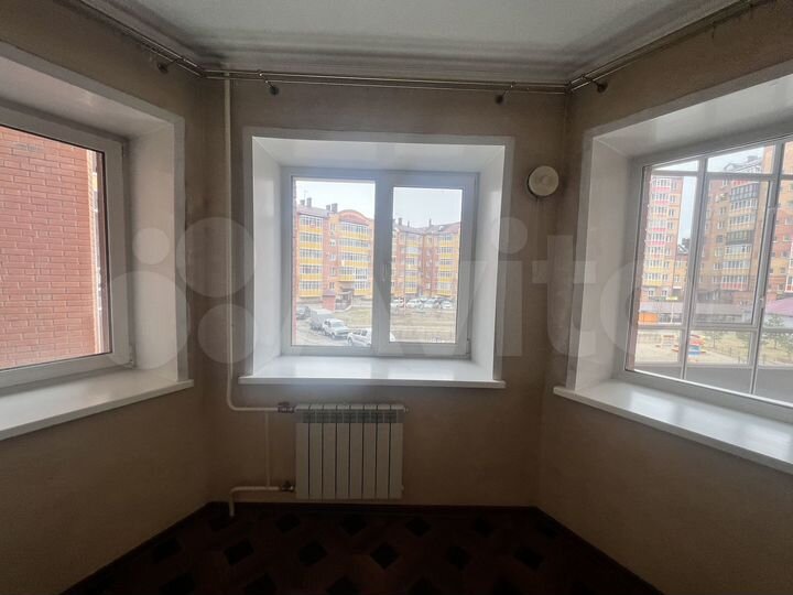 3-к. квартира, 86 м², 2/5 эт.