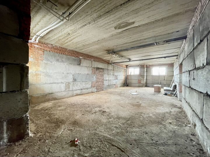 Свободного назначения, 200 м²