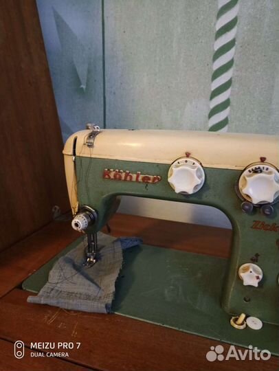Швейная машина Kohler ножная, кабинетная