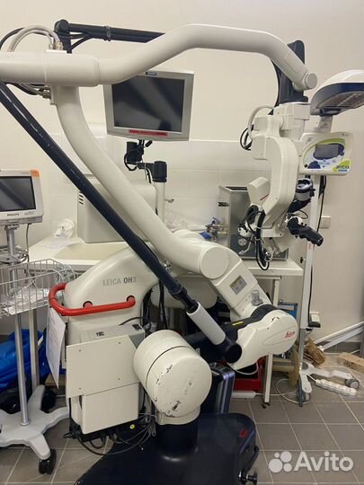 Операционный микроскоп Leica M520 Neuro Mikata