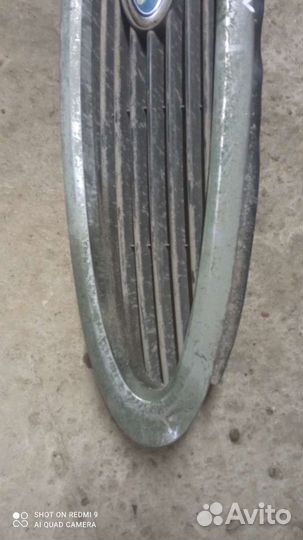 Решетка радиатора Форд Мондео 2