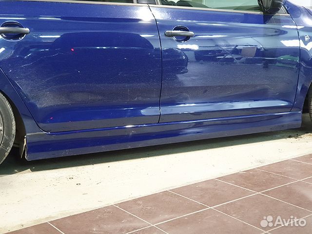 Накладки на пороги Skoda Rapid CSR Style