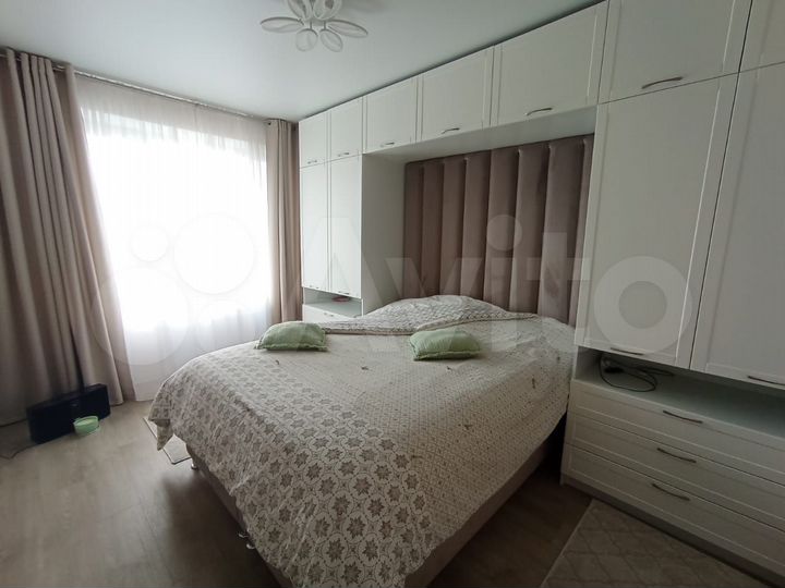 3-к. квартира, 79,4 м², 3/9 эт.