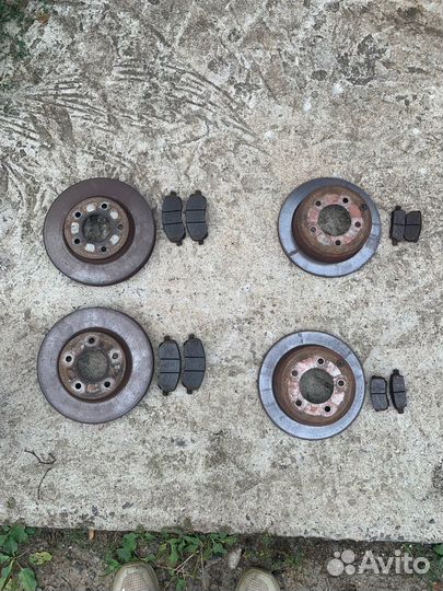 Тормозные диски Mitsubishi Lancer 10