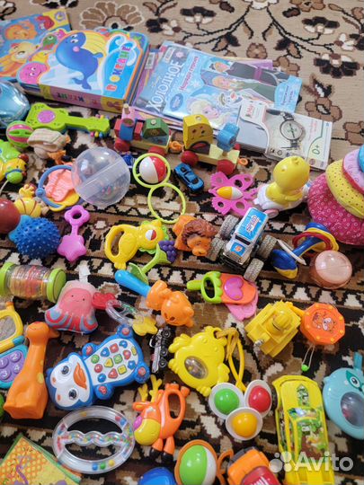 Развивающие игрушки пакетом до 1 года