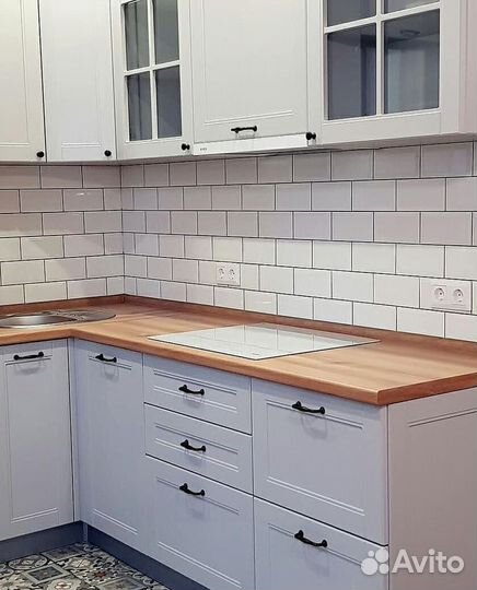 Кухонный гарнитур на заказ. Долговечные материалы