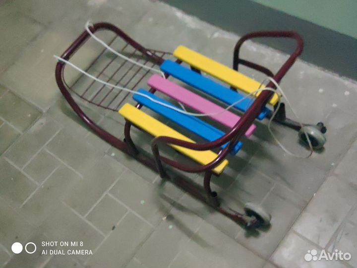 В продаже санки бу