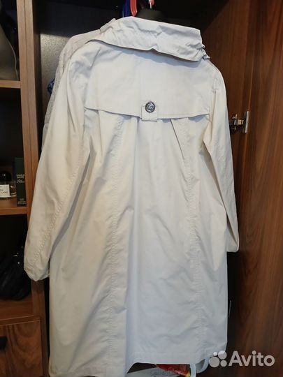 Плащ женский