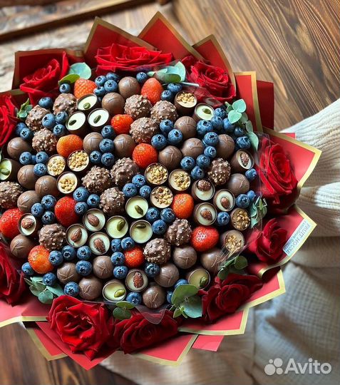 Съедобный букет Premium, ягодный букет