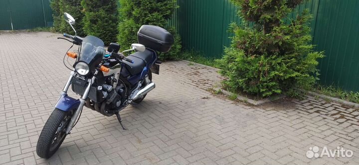 Yamaha FZX750 полносил