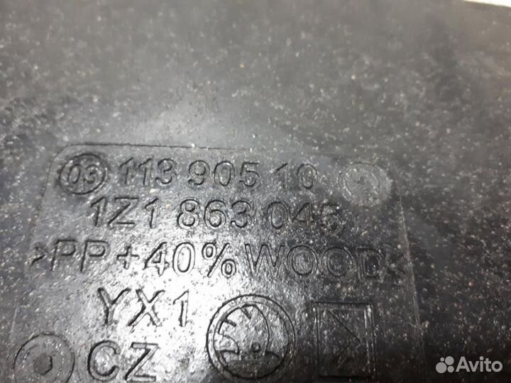 Накладка декоративная Skoda Octavia A5