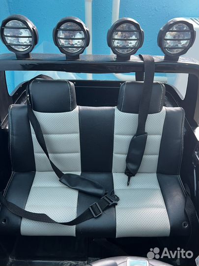 Детский электромобиль джип