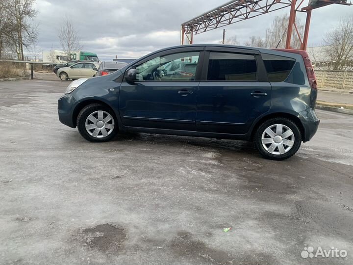 Nissan Note 1.6 AT, 2012, 168 000 км