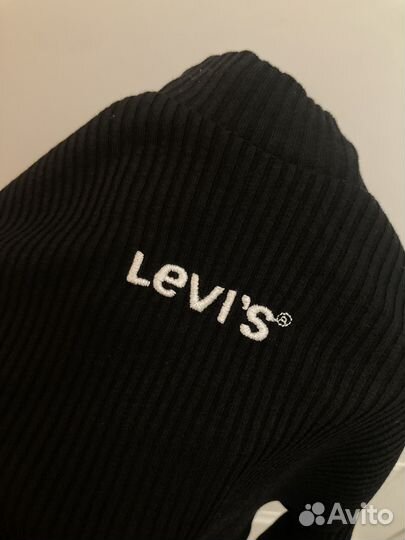 Футболка levis