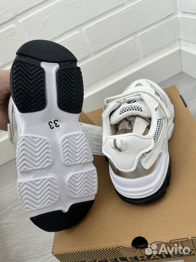 Новые кроссовки32,33,35, 36 jomoto для девочки