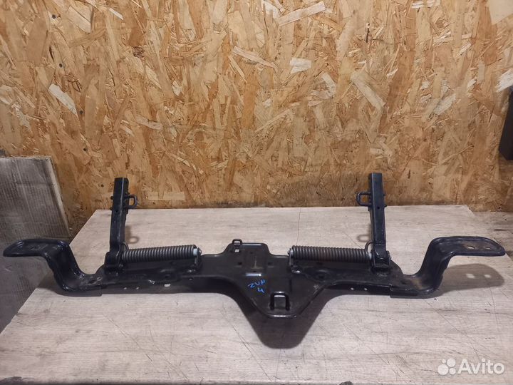 Кронштейн крепления сидений Citroen C-Crosser