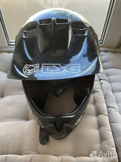 Шлем для горного велоспорта / Мотошлем