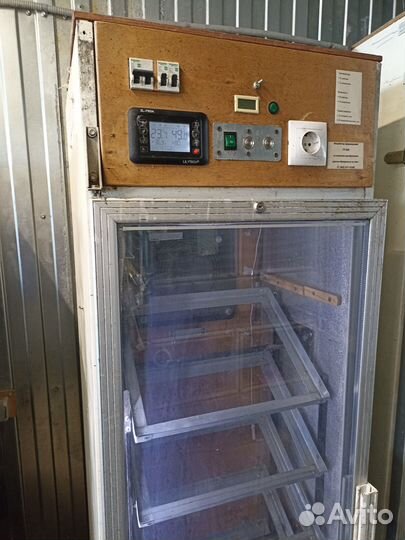 Инкубатор для яиц автоматический бу