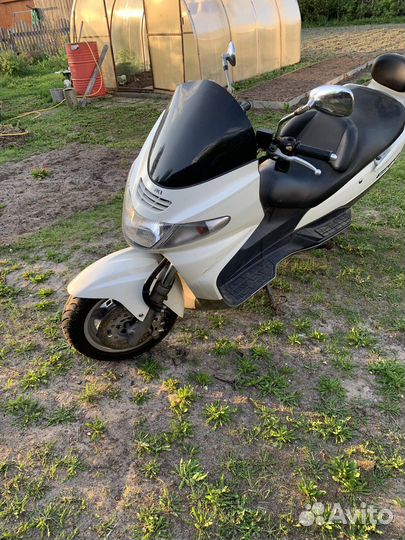 Сузуки скайвей 250