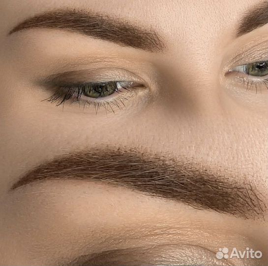 Татуаж бровей