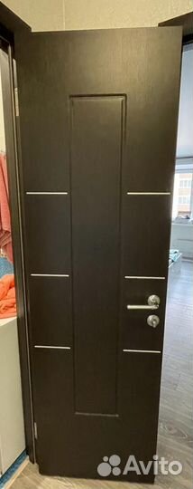 Двери межкомнатные с коробкой бу 3 шт