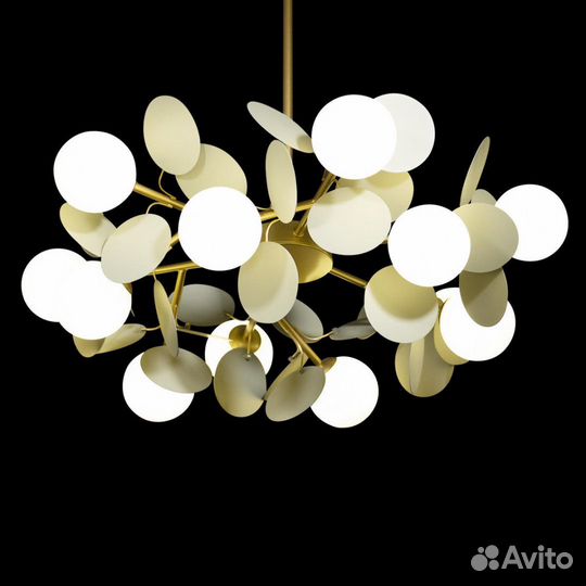 Люстра металл и стекло в спальню модерн