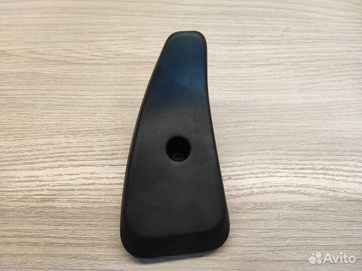 Ручка двери внутренняя задняя левая LADA Largus