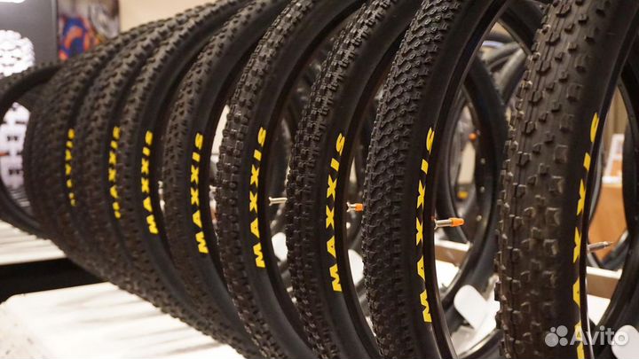Покрышки Камеры на детские коляски велосипеды само