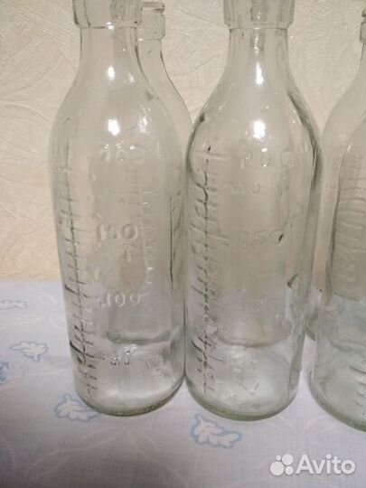 Колбы, банки, бутылки,воронка