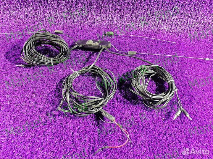 Антенна активная паук на стекло радио + TV Hyundai