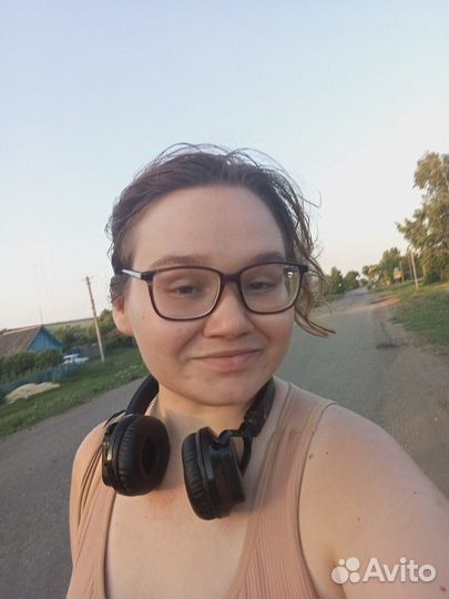 Продавец,работник пвз