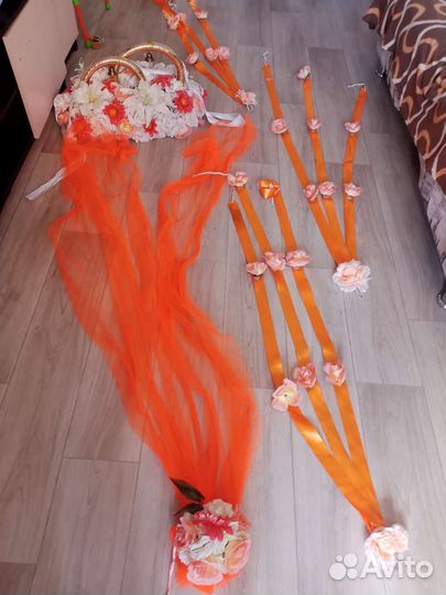 Прокат свадебных украшений на машину