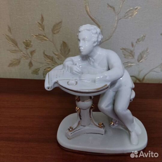 Статуэтка Пушкин А.С, лфз